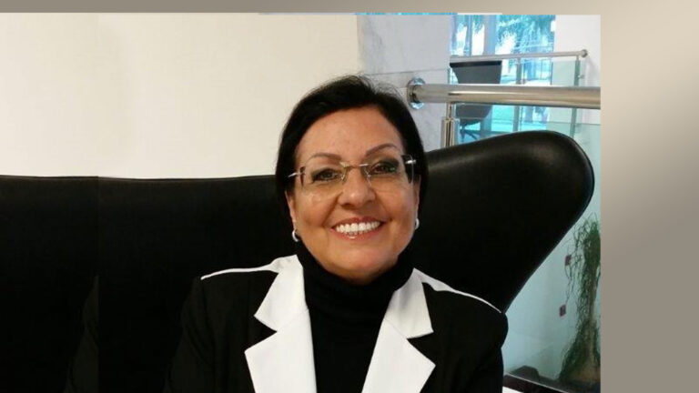 Lúcia Helena S. Cordeiro